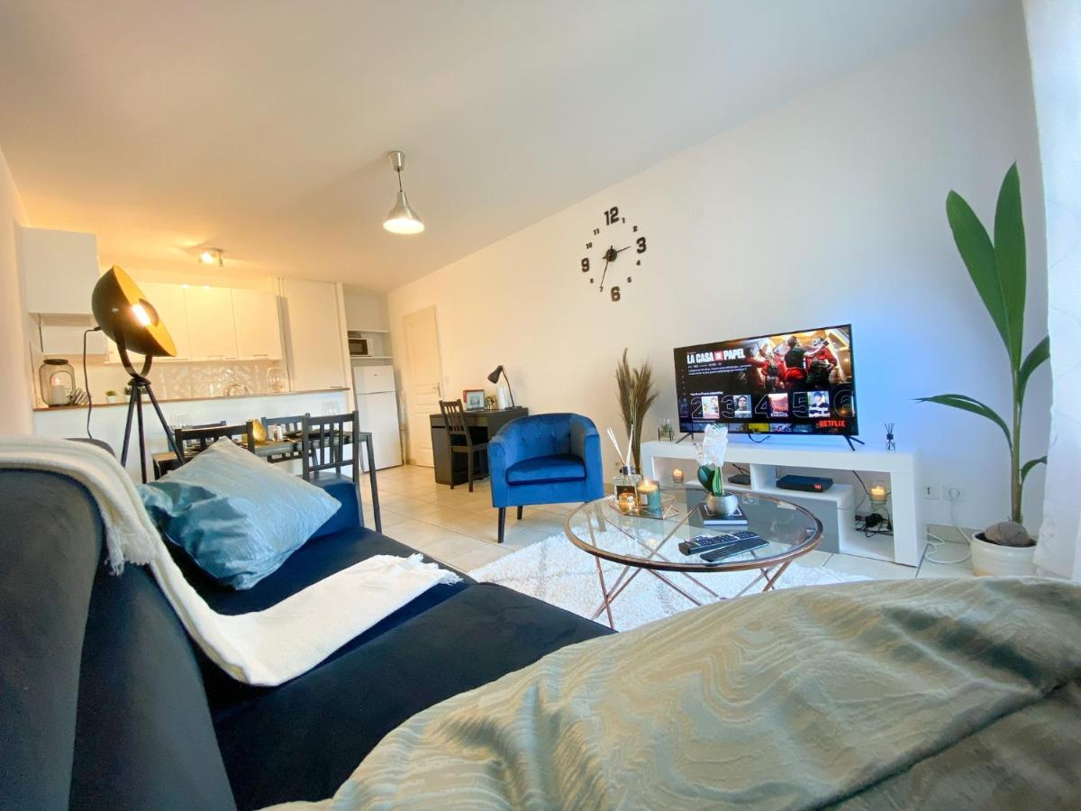 Blue Pearl - Parking - Gare Rer A 5 Min Διαμέρισμα Corbeil-Essonnes Εξωτερικό φωτογραφία